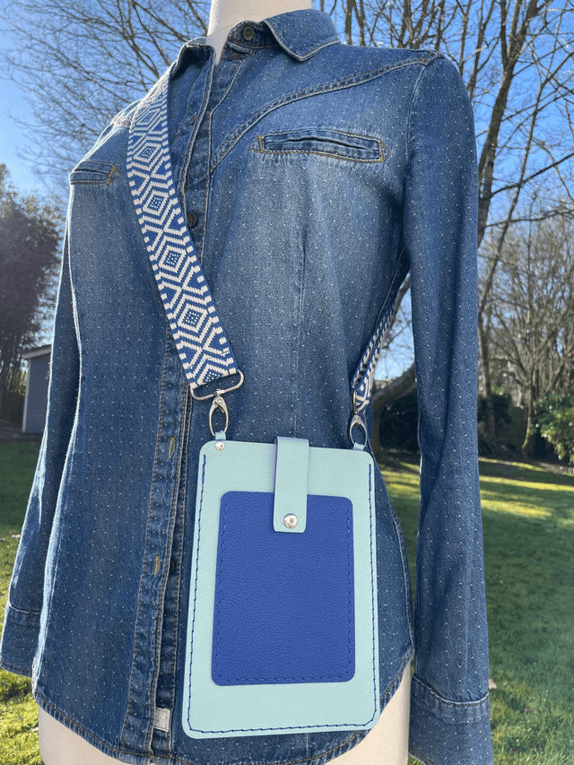 Sac en bandoulière vert d'eau/bleu électrique