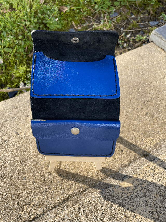 Porte-cartes/porte-monnaie noir et bleu pailleté