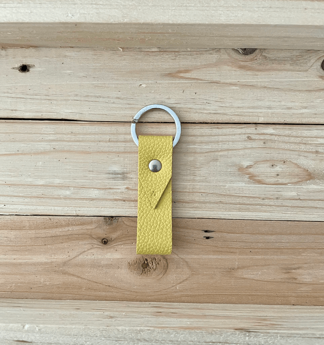 Porte-clefs jaune (pointe)