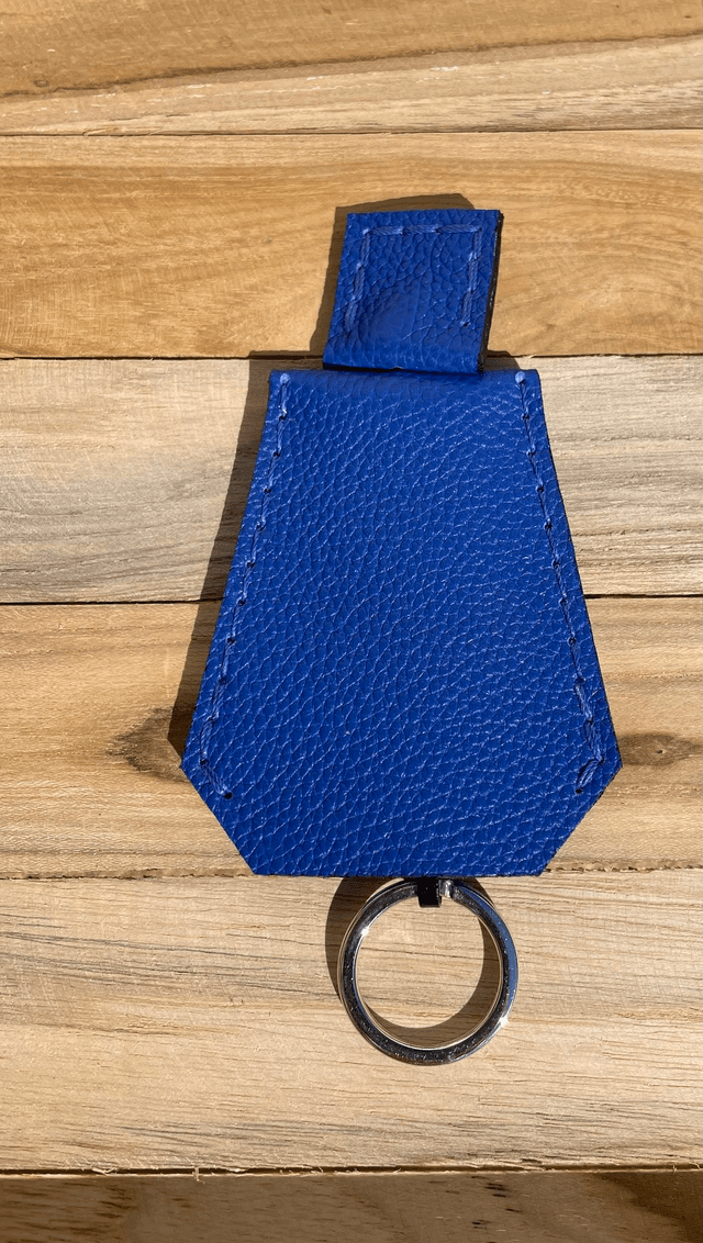 Cloche à clefs bleu électrique